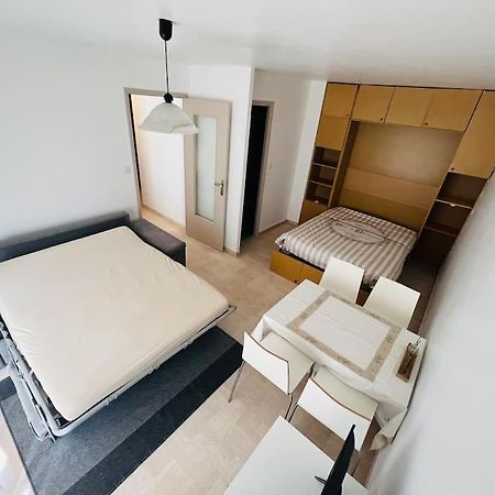 Studio 4 Couchages A 200 M De La Plage Avec Garage, Linge De Maison Et Serviettes Pour 30 Euros En Option Juan-les-Pins Exterior photo